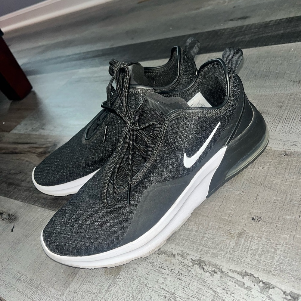 Nike Air Black Athletic Shoes